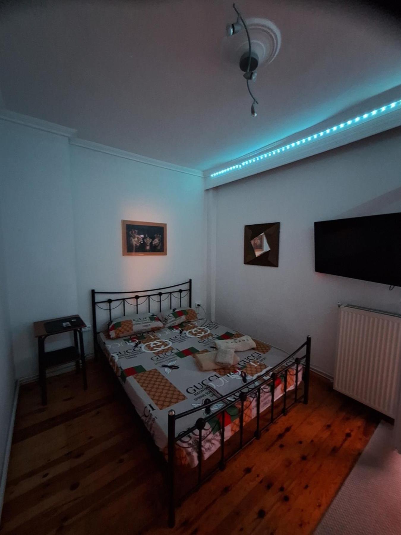 Queen Suites 60M2 Thessalonique Extérieur photo