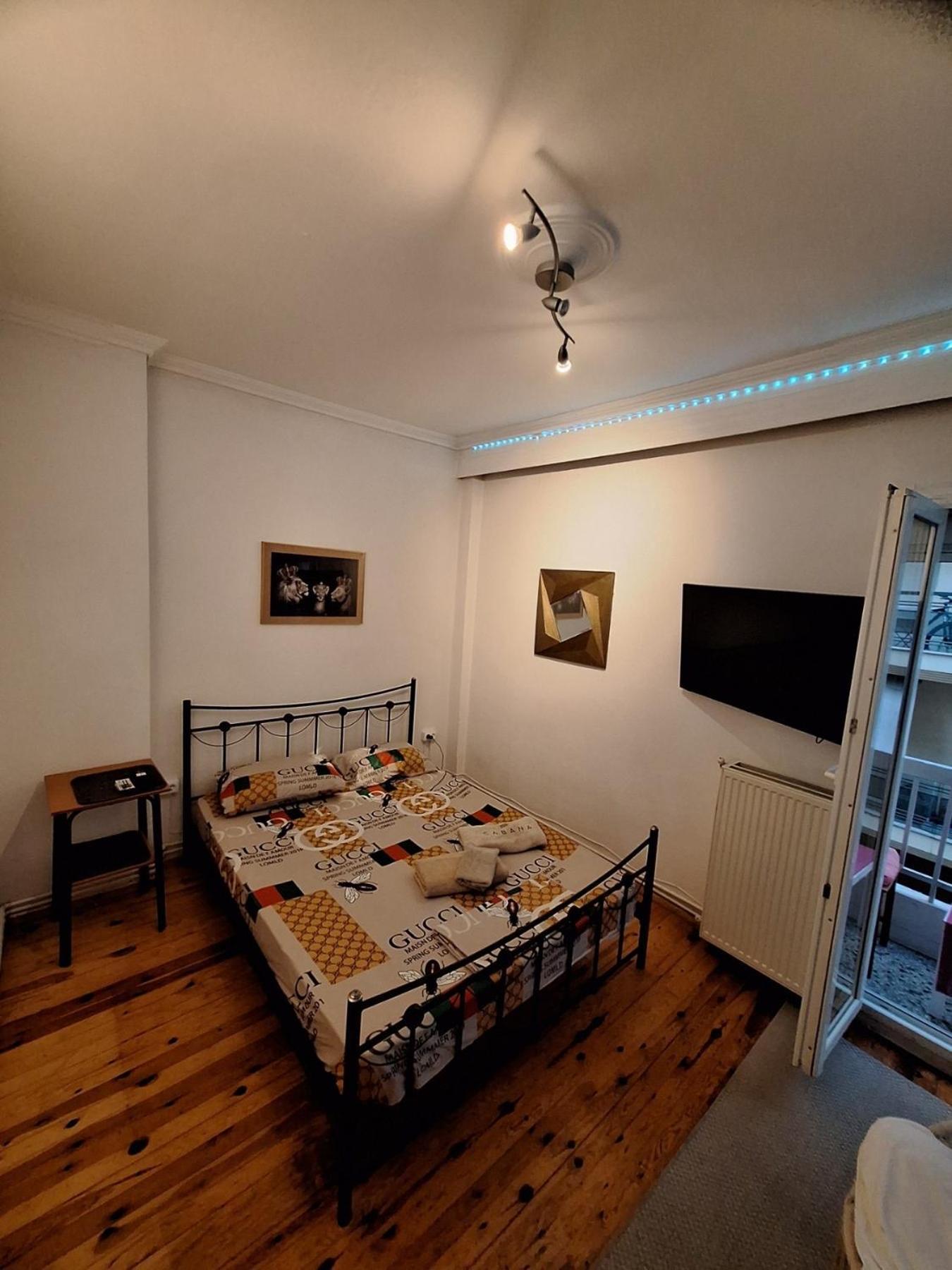 Queen Suites 60M2 Thessalonique Extérieur photo