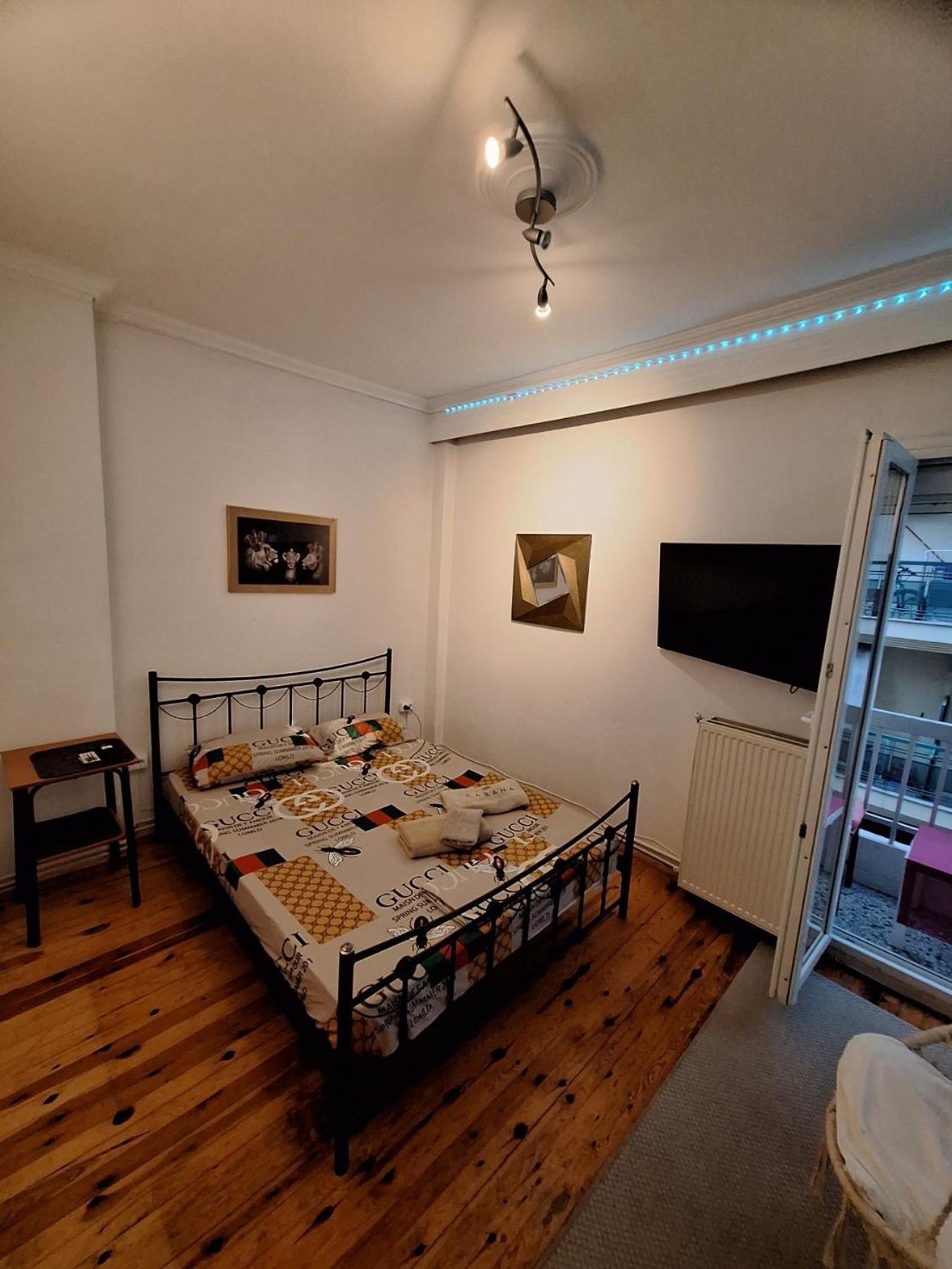 Queen Suites 60M2 Thessalonique Extérieur photo